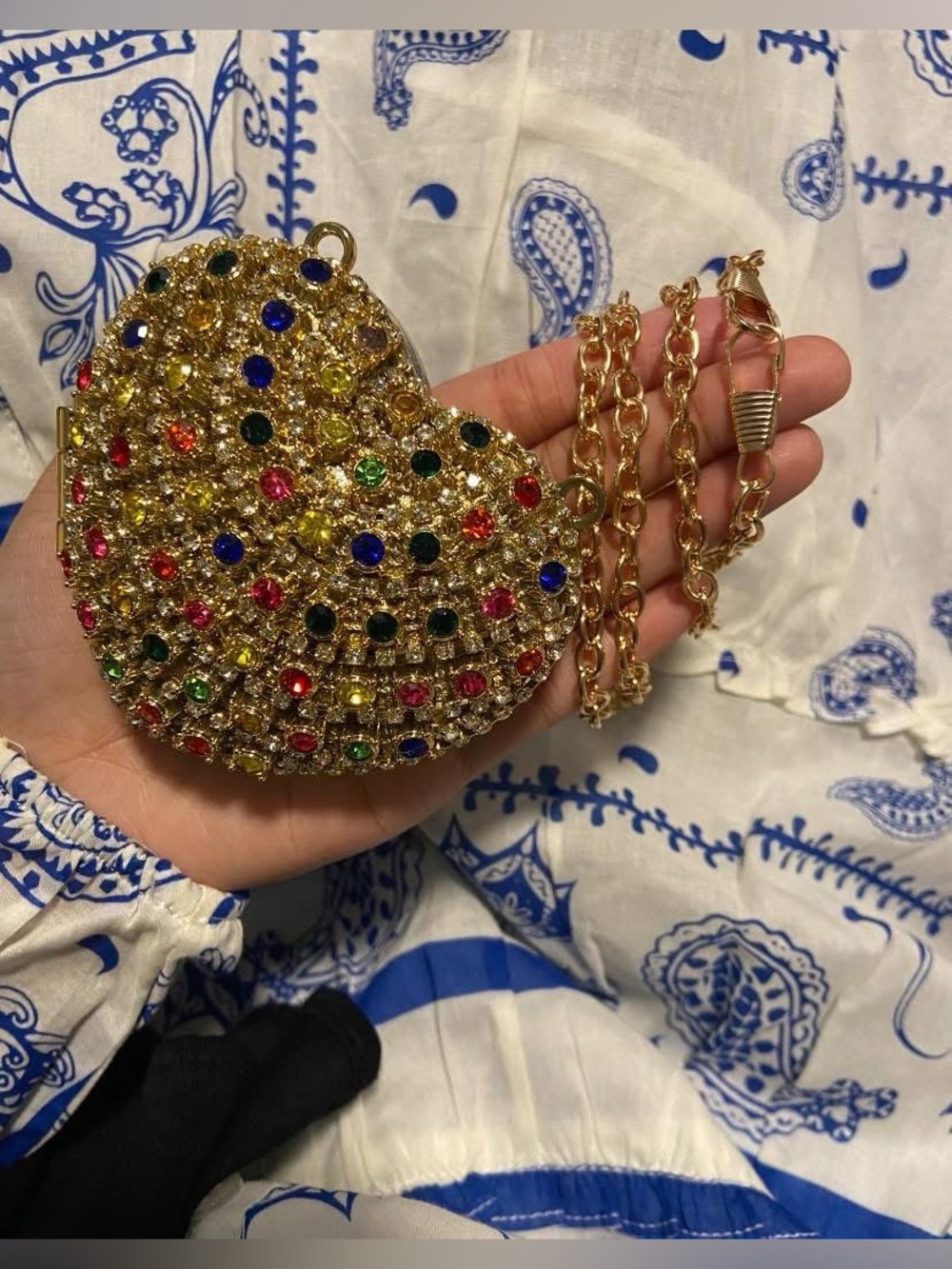 Elegant Mini Heart Shaped Clutch – Perfect for Every Occasion♥️